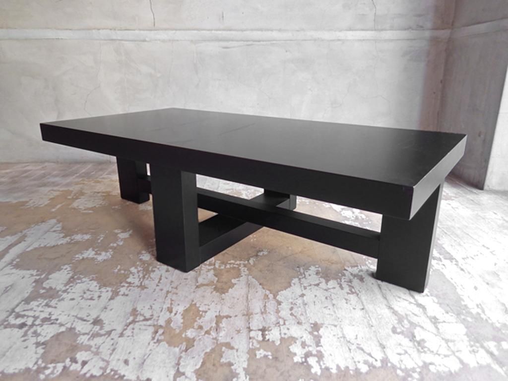 Cassina ixc. (カッシーナ・イクスシー) | 高さ違いの丸いロー