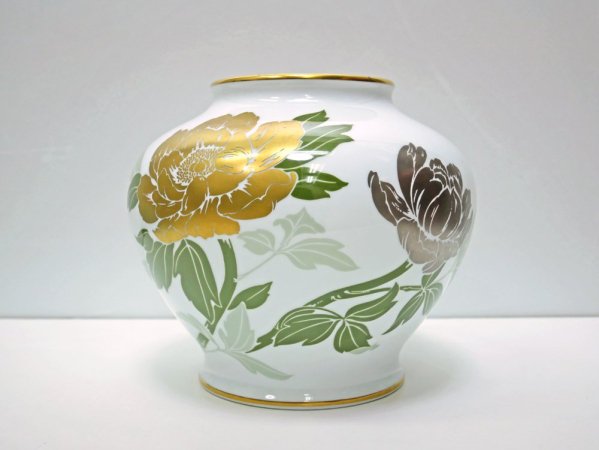 大倉陶園 OKURA 金銀彩牡丹 花瓶 フラワーベース 花器 壺 白磁 