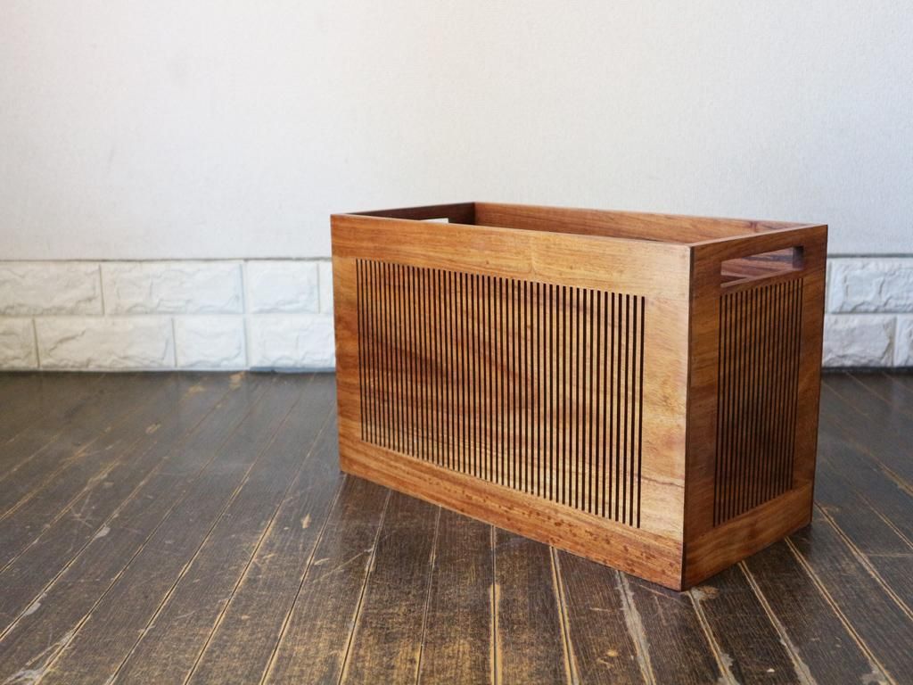 コンランショップ The Conran Shop取扱 マガジンラック ウォルナット シンプルデザイン Tokyo Recycle Imption 東京 世田谷のリサイクルショップ デザイナーズ 北欧家具の販売 買取