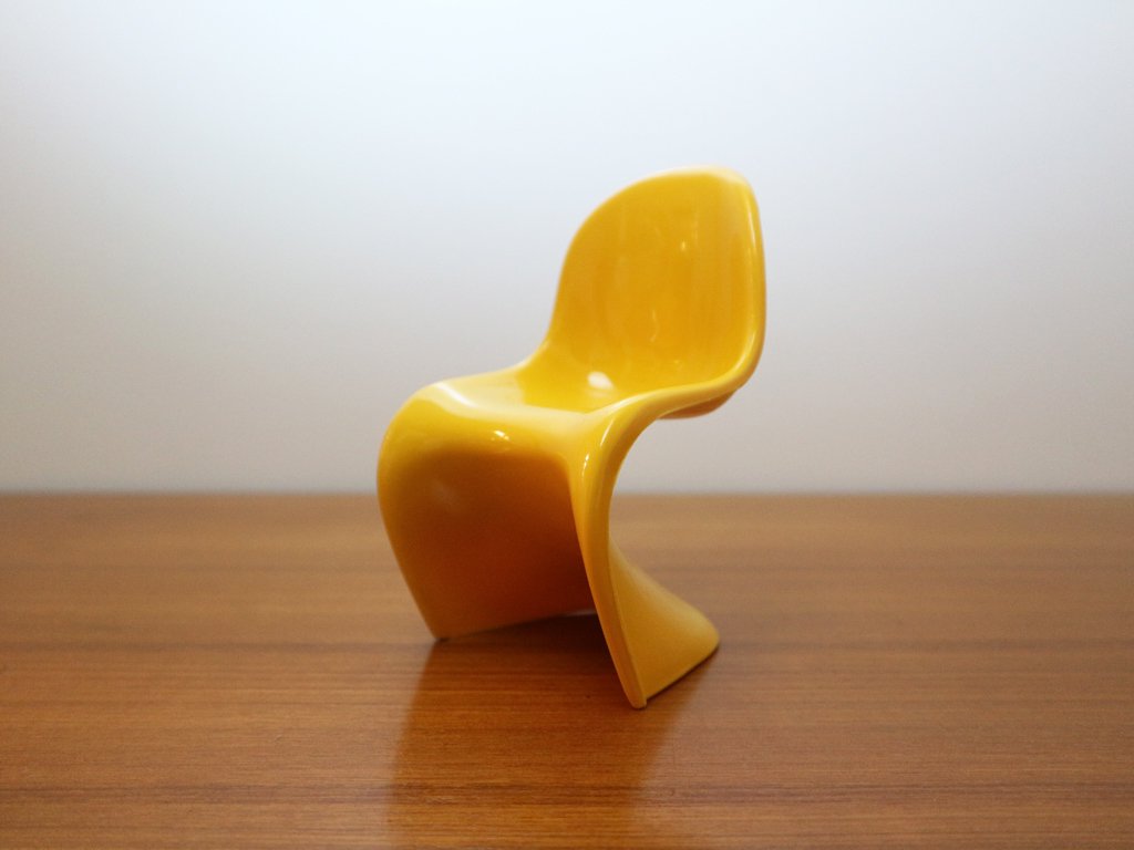 ȥ ǥ ߥ塼 Vitra Design Museum ߥ˥奢 ѥȥ Panton Chair 5å 1/6 Ȣդ 