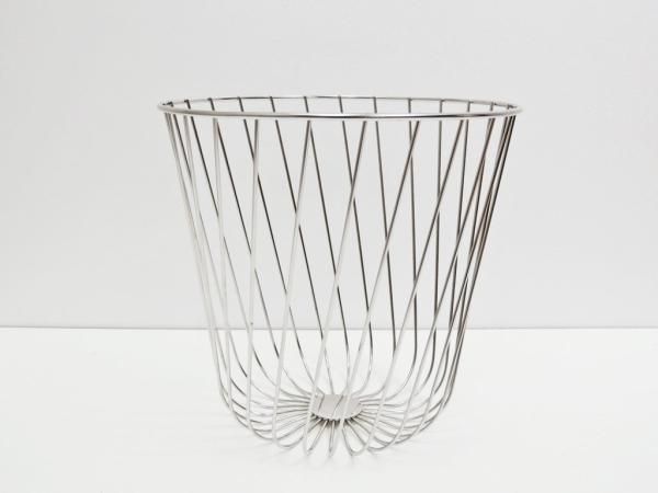 大人気の ALESSI アレッシィ ア・テンポ ワイヤーバスケット