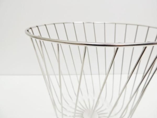 大人気の ALESSI アレッシィ ア・テンポ ワイヤーバスケット