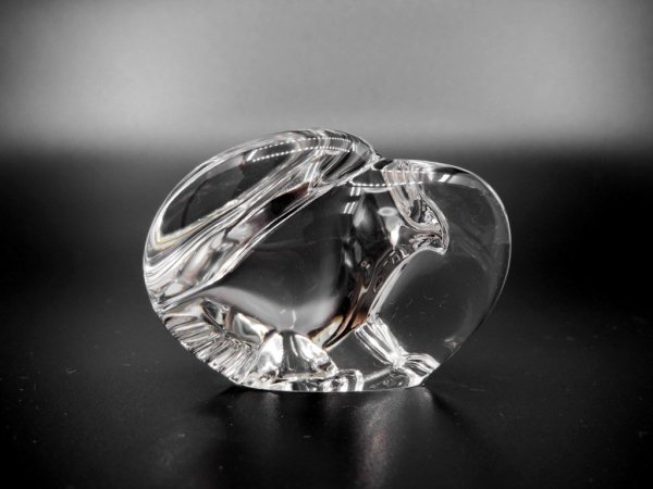 塼٥ Steuben ꥹ ֥  Crystal Sculpture hawk ֤ʪ 