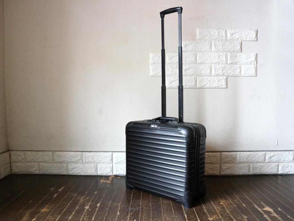 リモワ Rimowa キャリーケース スーツケース トパーズ ステルス Topas Stealth ビジネストローリー 28l 1泊用 2輪 ブラック Tsaロック付 機内持込可 Tokyo Recycle Imption 東京 世田谷のリサイクルショップ デザイナーズ 北欧家具の販売 買取