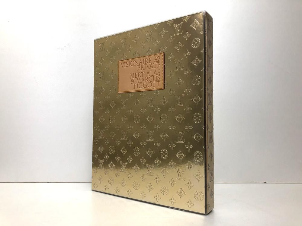 Louis Vuitton Visionaire 52 Art Book