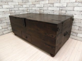 쥤ȡХ Crate&Barrel ȥ ҡơ֥ Taka Trunk Coffee Table  ȥ󥯷 ơ֥ 1 ܥȥǼ  