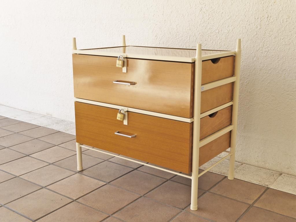 イタリア軍海軍M.M.(MARINA MILITARE)木製キャビネット イタリア軍海軍M.M.(MARINA MILITARE)木製キャビネット