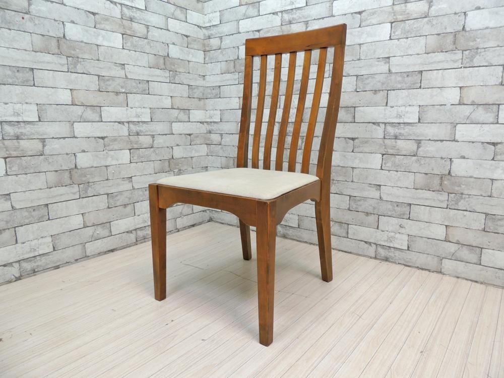 ローラアシュレイ Laura Ashley ギャラット Garrat ダイニングチェア クラシカル アンティークスタイル A Tokyo Recycle Imption 東京 世田谷のリサイクルショップ デザイナーズ 北欧家具の販売 買取 ローラアシュレイ Laura Ashley ギャラット Garrat ダイニングチェア クラシカル アンティークスタイル A Tokyo Recycle Imption 東京 世田谷のリサイクルショップ デザイナーズ 北欧家具の販売 買取