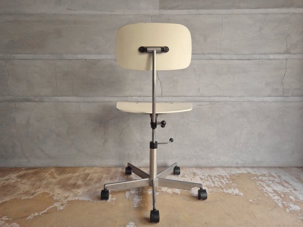 フリッツハンセン Fritz Hansen ケヴィチェア KEVI CHAIR 5本脚