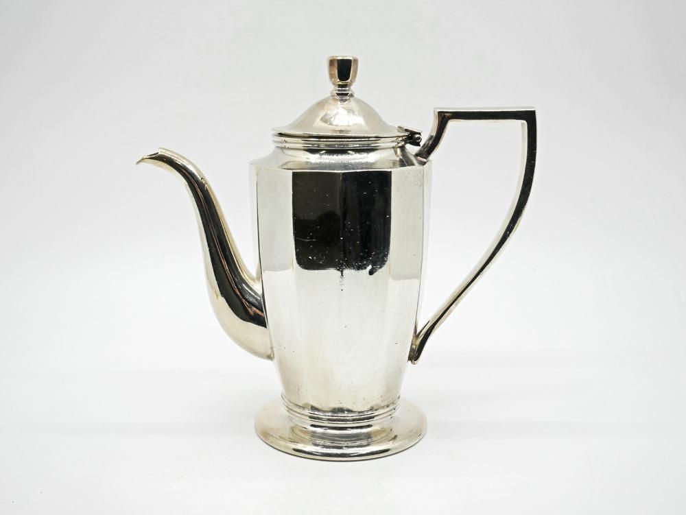 早川シルバー Hayakawa Silver 角型コーヒーポット 7人用 0 96l ニッケルシルバー 12角形 洋白銀器 B Tokyo Recycle Imption 東京 世田谷のリサイクルショップ デザイナーズ 北欧家具の販売 買取 早川シルバー Hayakawa Silver 角型コーヒーポット 7人用 0 96l ニッケルシルバー 12角形 洋白銀器 B Tokyo Recycle Imption 東京 世田谷のリサイクルショップ デザイナーズ 北欧家具の販売 買取