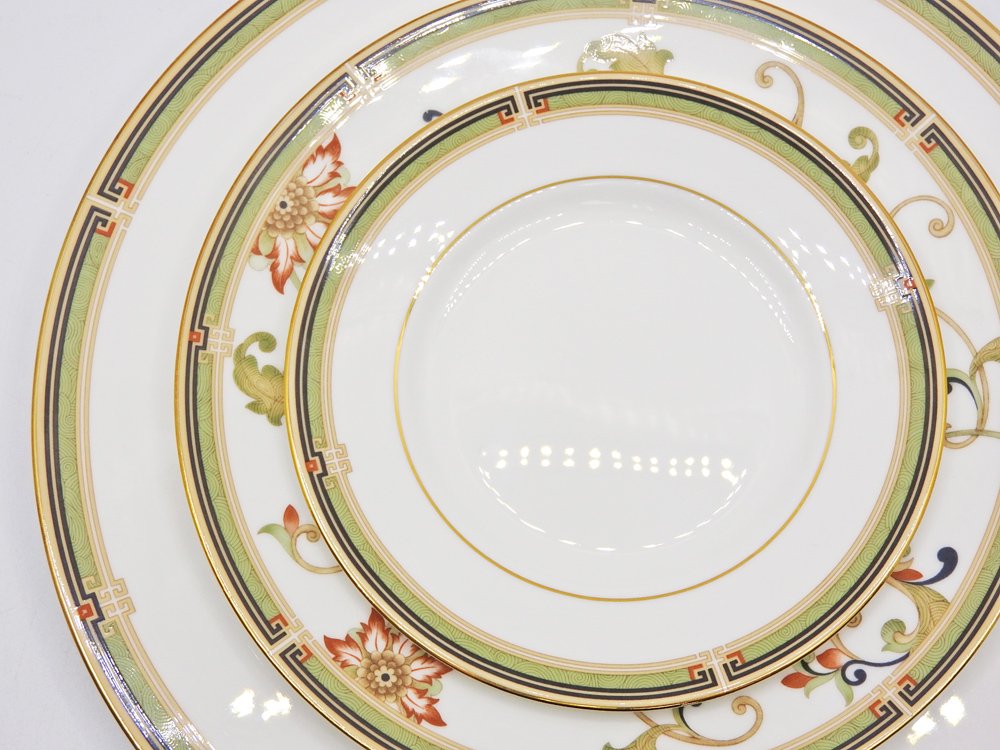 åå WEDGWOOD ٥ oberon 򼧥ץ졼 15cm ѥ  ܡ㥤 BONE CHINA  ѹ F 