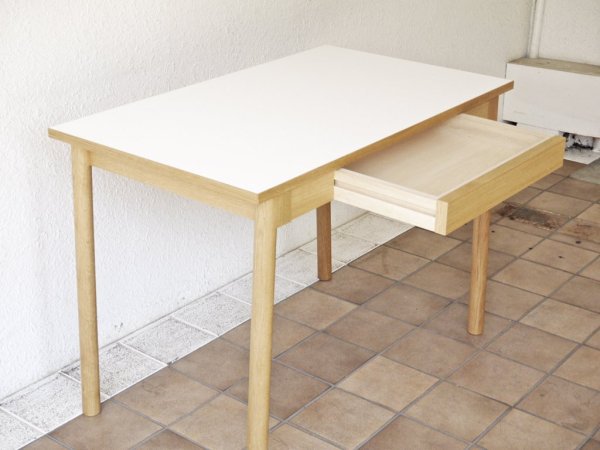 イデー IDEE スティルト テーブル STILT TABLE メラミントップ