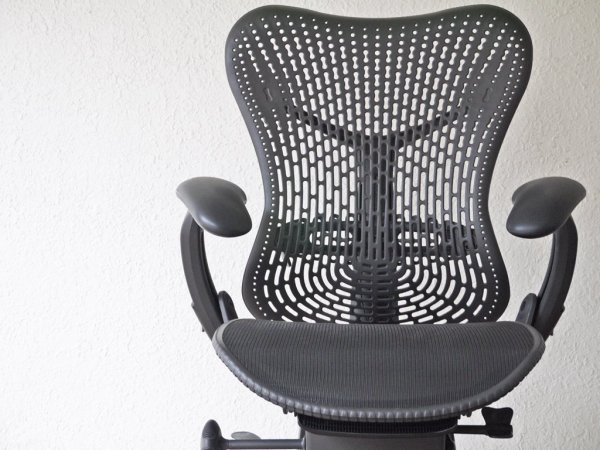 ϡޥߥ顼 Herman Miller ߥ Mirra Chair 7.5 ֥åߥեȥ顼 ǥ 