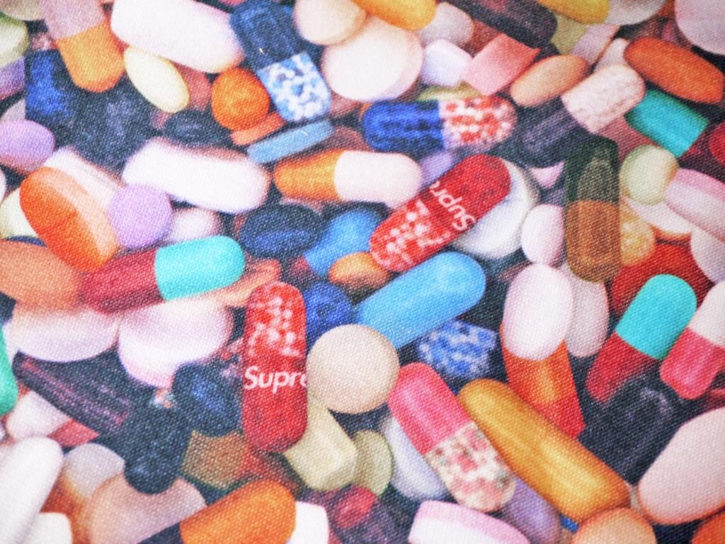 シュプリーム×カルテル Supreme×Kartell トリックス trix Pills 20AW モジュールソファ タグ 元箱付き 定価￥253,000 未使用品 TOKYO
