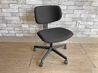 無印良品 MUJI ワーキングチェア 背座ワイドタイプ デスクチェア オフィスチェア 学習椅子 キャスター ブラック 定価￥19,900- A ●