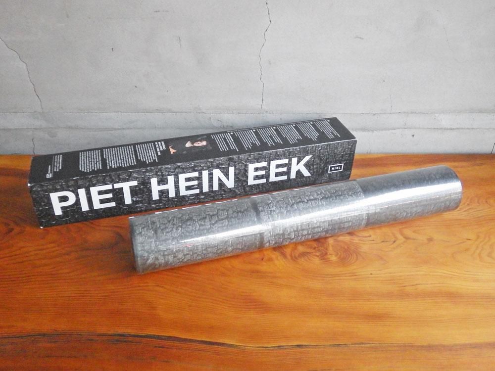 ピート ヘイン イーク Piet Hein Eek ウォールペーパー 壁紙 Phm35 Maarten Baas Burnt Wood 未使用品 Nlxl 参考価格29 700円 Tokyo Recycle Imption 東京 世田谷のリサイクルショップ デザイナーズ 北欧家具の販売 買取