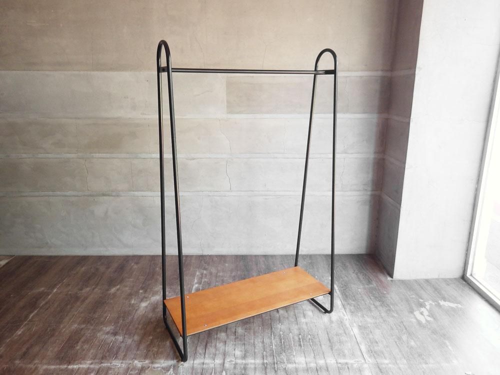 IDEE】PAUL HANGER STAND Anton brown-