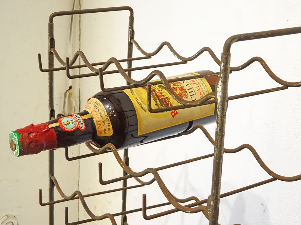 ӥơ  磻ܥȥ å Vintage Iron Win Bottle rack ӡå ե ƻ ¤λ 
