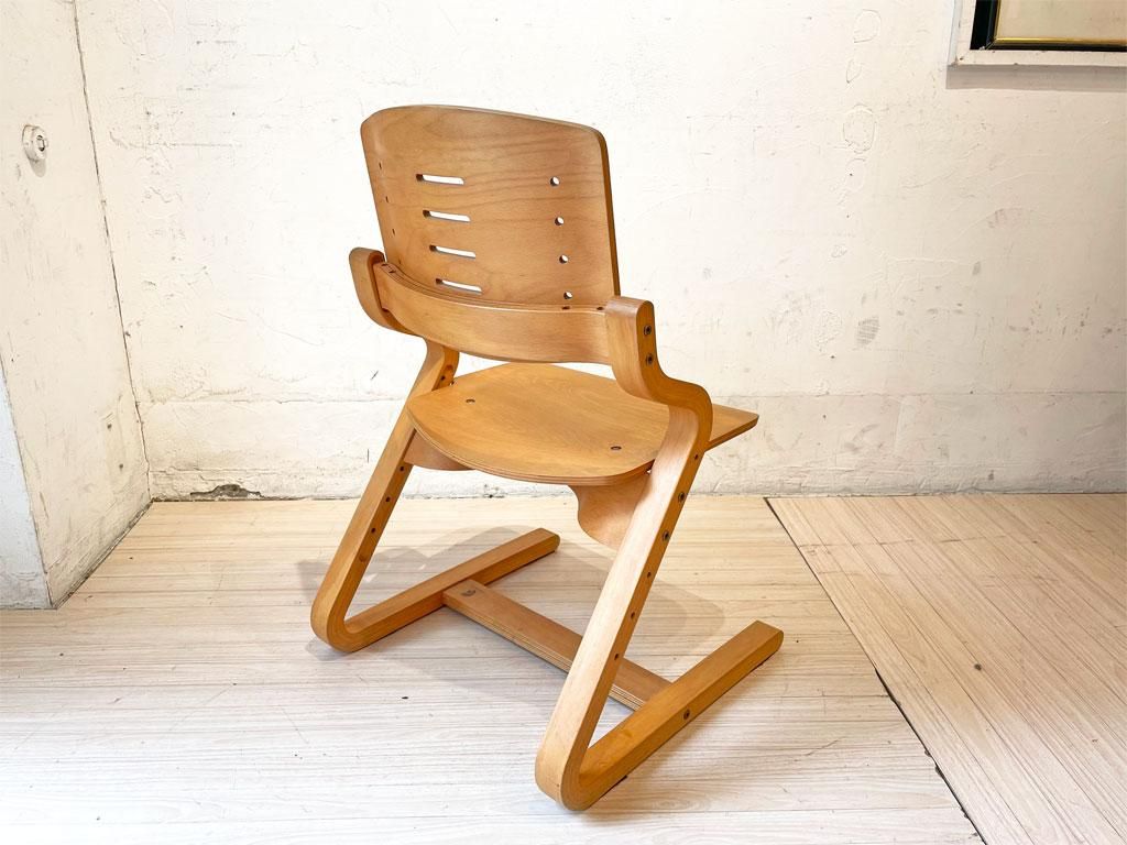 フォルミオ ビーチ材 デスクチェア 調整可 北欧デンマーク 学習椅子 キッズ 値下げ◇日本生まれ、デンマーク育ちの家具ブランドFormio