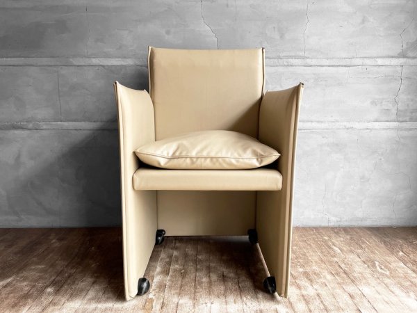 カッシーナ Cassina 401 ブレーク アームチェア 401 BREAK Armchair