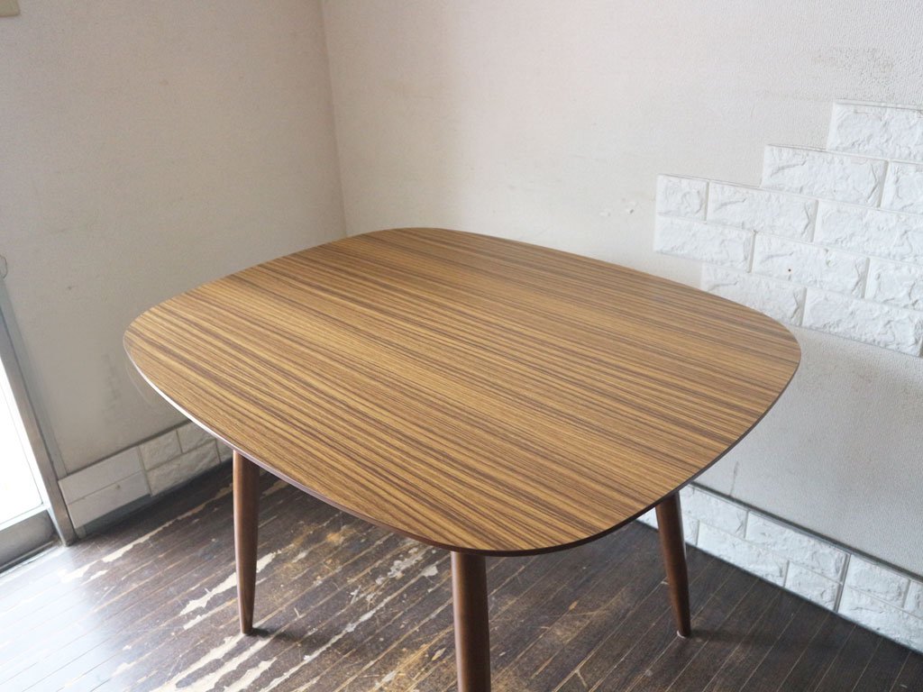 カリモク60+ karimoku Dテーブル ウォールナットカラー デコラトップ カフェテーブル ミッドセンチュリー テーブル ◎