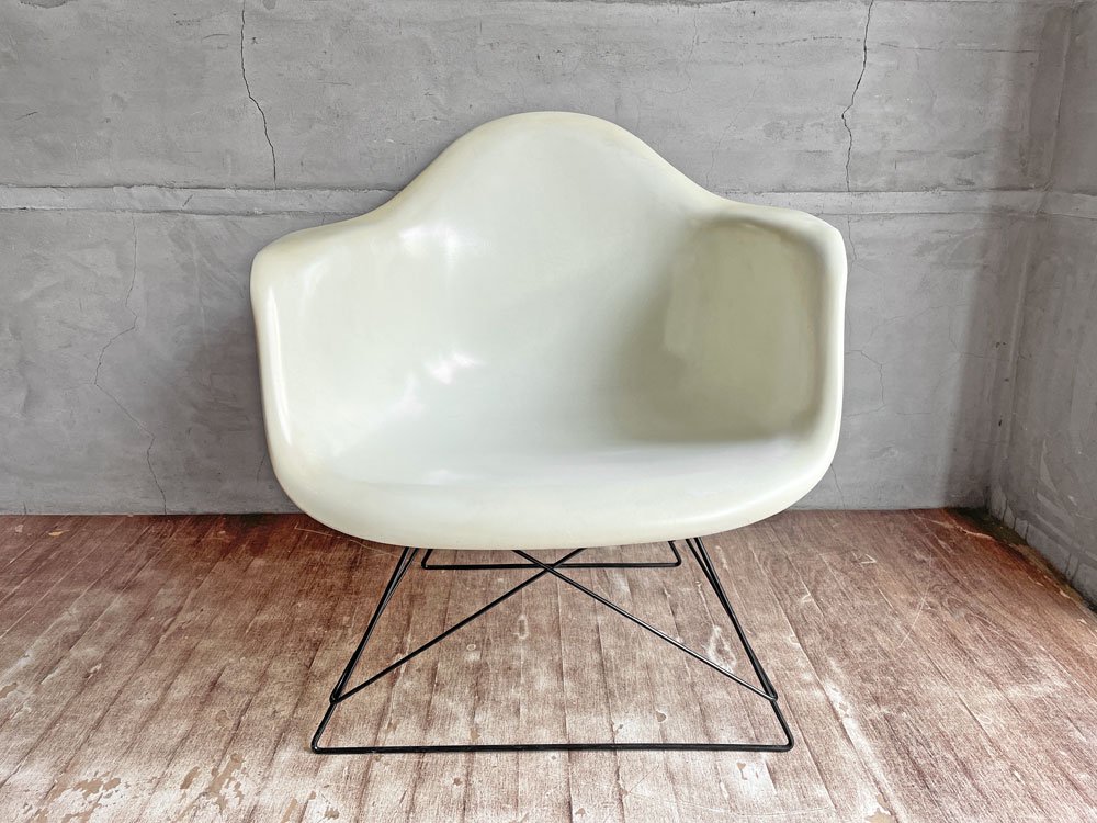 ϡޥߥ顼 Herman Miller ॷ LAR FRP ۥ磻 åĥ쥤ɥ 饦󥸥١ C&R ॺ 