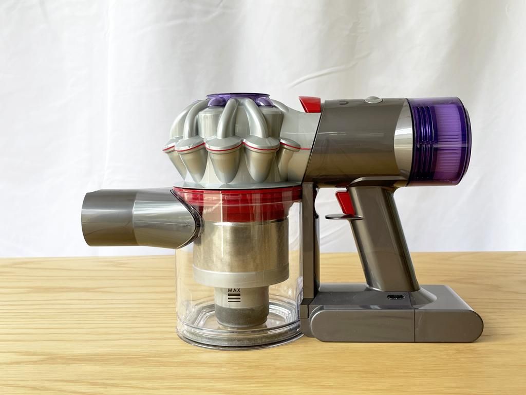 ダイソン Dyson V7 advanced コードレスクリーナー 掃除機 元箱 極美品