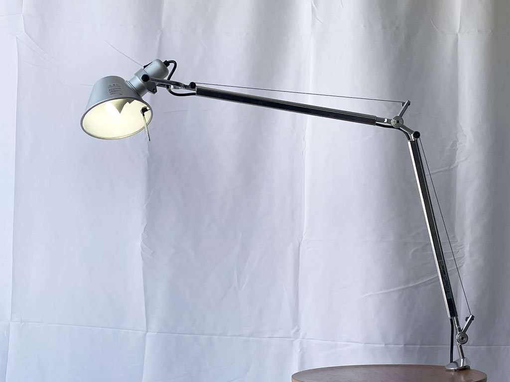 アルテミデ Artemide トロメオ TOLOMEO モーゼット MORSETTO デスク