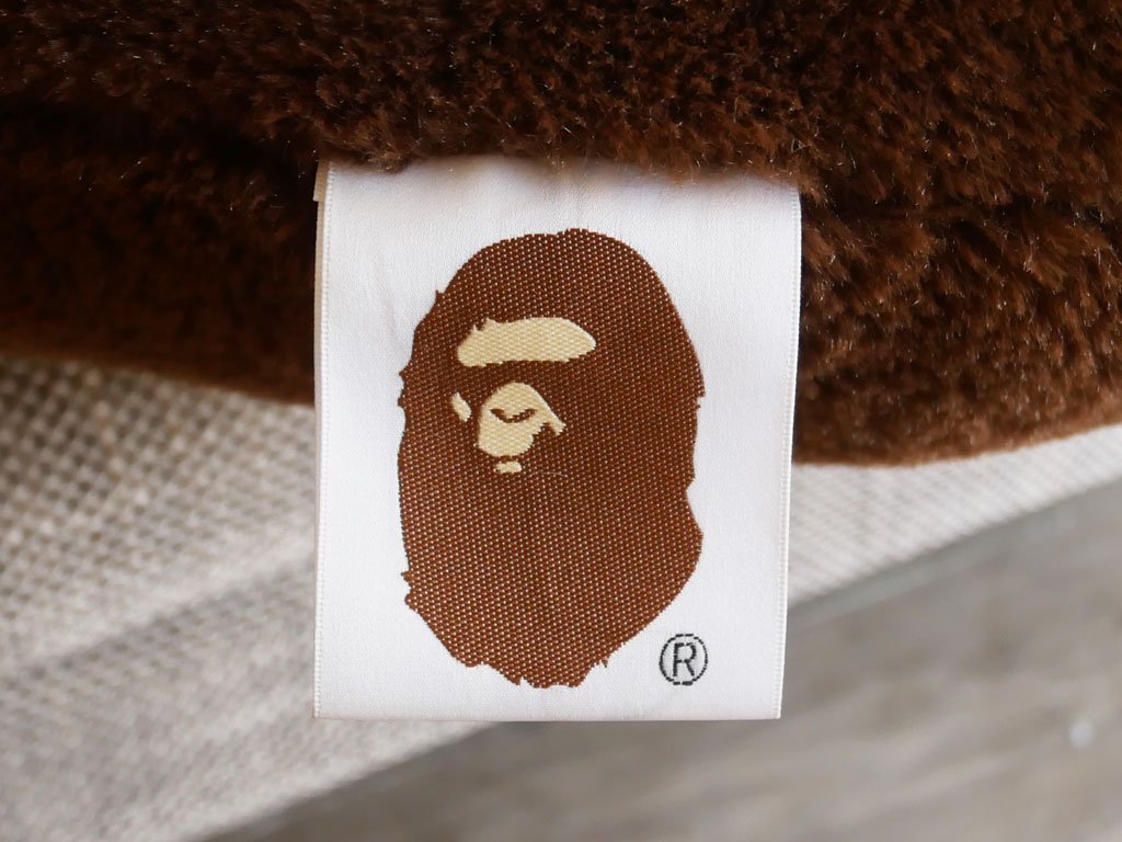 ٥󥰥 A BATHING APE ӥåץإåɥå BIG APE HEAD CUSHION  ֥饦  