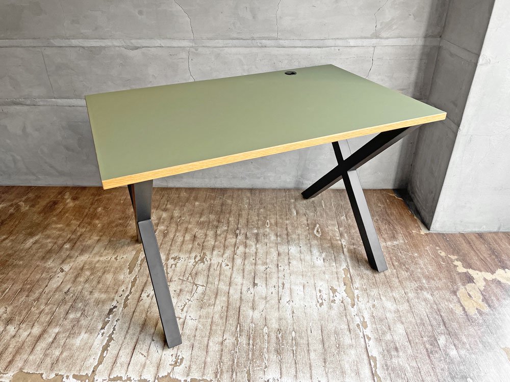 かなでもの KANADEMONO ザ・テーブル THE TABLE リノリウム Olive × X ...