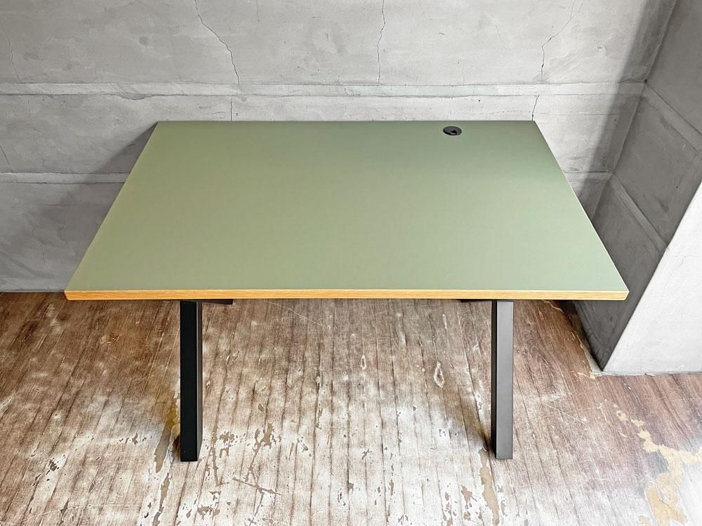 かなでもの KANADEMONO ザ・テーブル THE TABLE リノリウム Olive × X