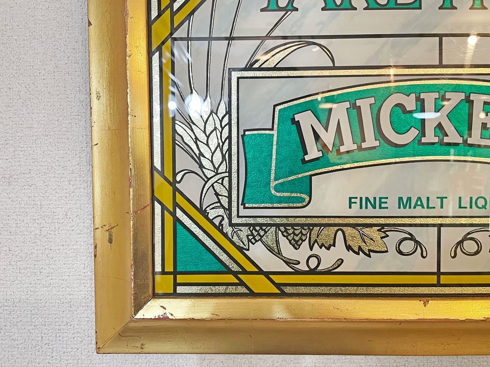 ミッキー MICKEYs パブサイン 看板 木製フレーム ゴールドペイント 54×39cm 壁掛け ウォールアート ビンテージ Vintage ◎