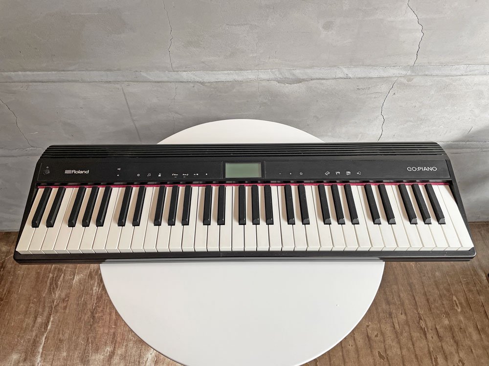 ROLAND ローランド GO:PIANO GO-61P 電子ピアノ キーボード 61鍵 未使用ペダル付き ♪