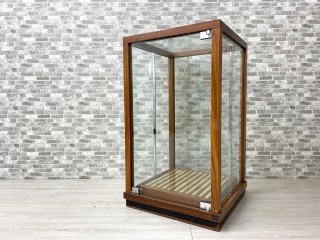 ガラスショーケース ディスプレイケース 木製フレーム 1990年 高さ105cm 鍵付き レトロ ●
