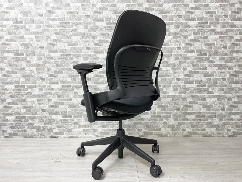 륱 Steelcase ꡼ Leap V2 ǥ ե ֥å Ͳʡ198,000-  