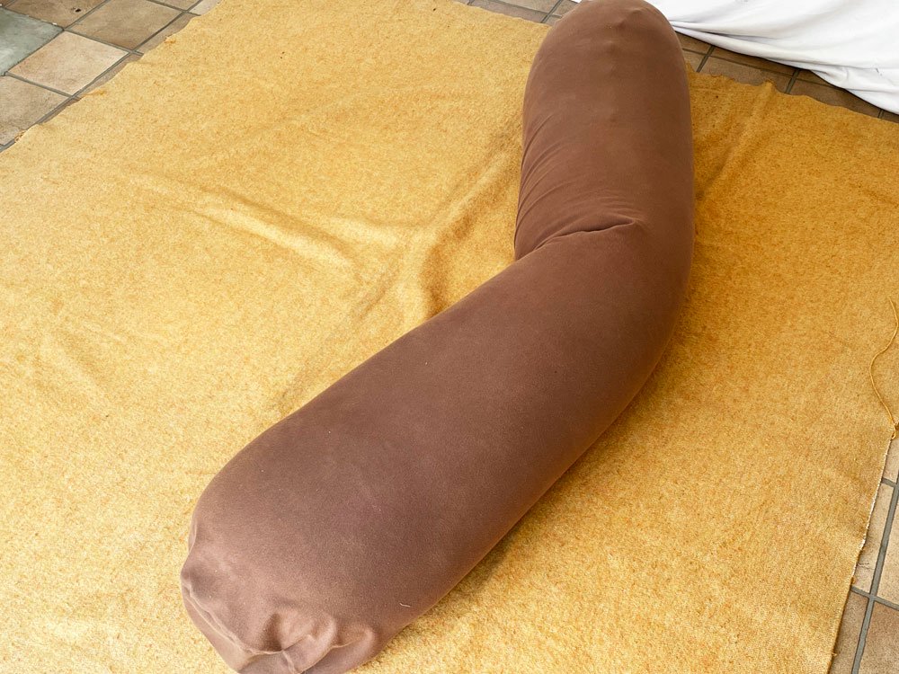 ヨギボー yogibo ロールマックス Roll Max ビーズソファ ビーズクッション 抱き枕 ブラウン W165cm ◇