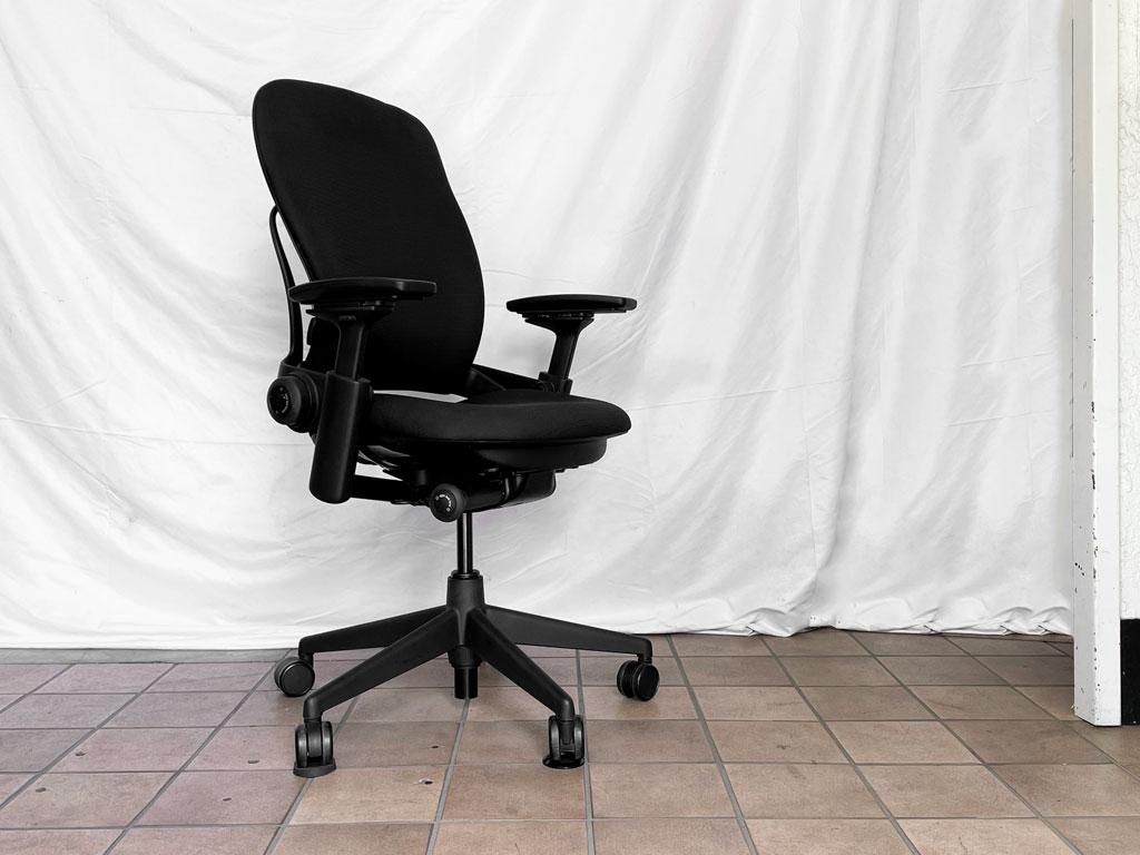 スチールケース Steelcase リープ Leap V2 デスクチェア オフィス ...