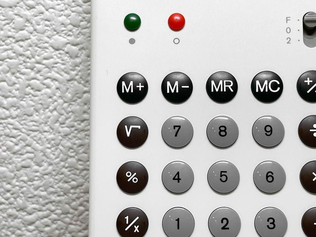 ブラウン BRAUN 電卓 カリキュレーター ET55 Type:4835 ホワイト