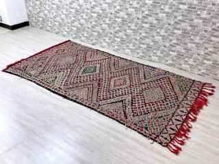 モロッコ ベルベル族 ゼモール Zemmour キリムラグ 絨毯 240×135cm ジジム織り スパンコール付き ハンドメイド ● 