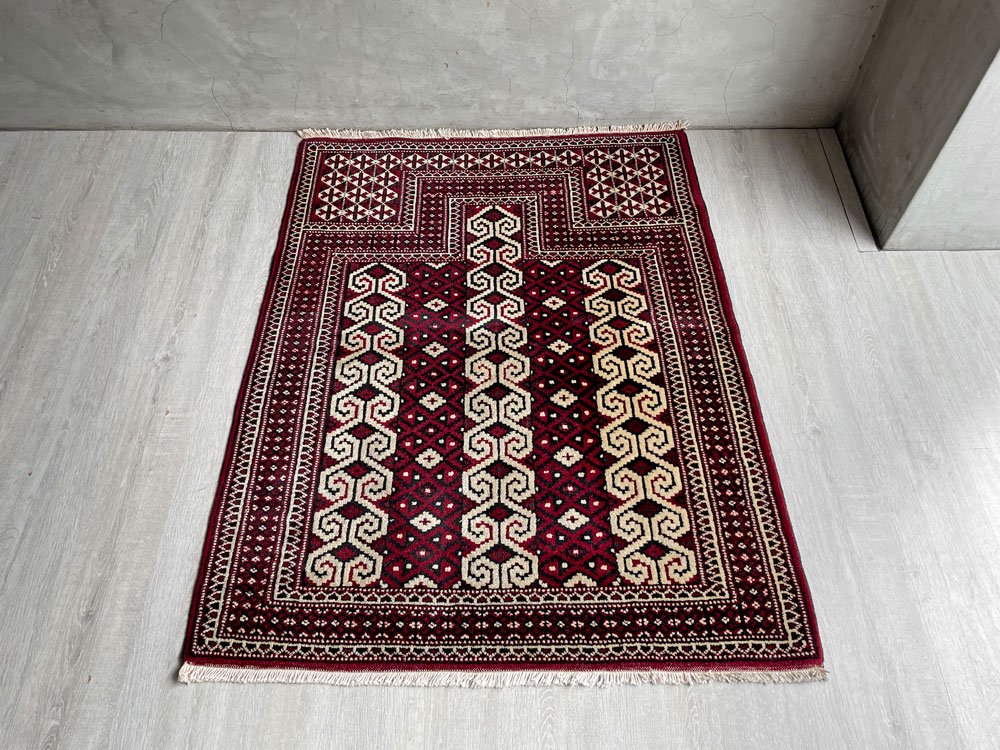 イラン製 バルーチ族 Bharuch プレイヤーラグ トライバルラグ 絨毯 ウール ネイティブ オリエンタル 深紅 92×119cm ♪
