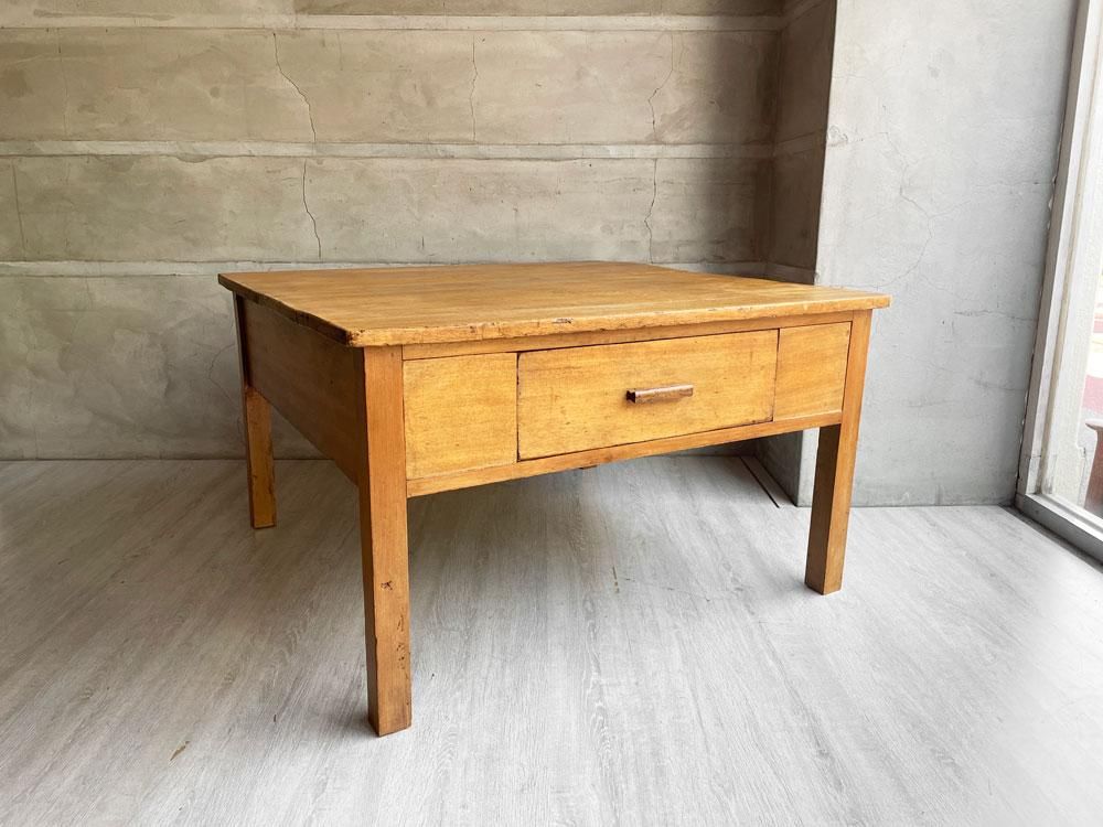 北欧ビンテージ Scandinavian Vintage 無垢材 スクエア センター