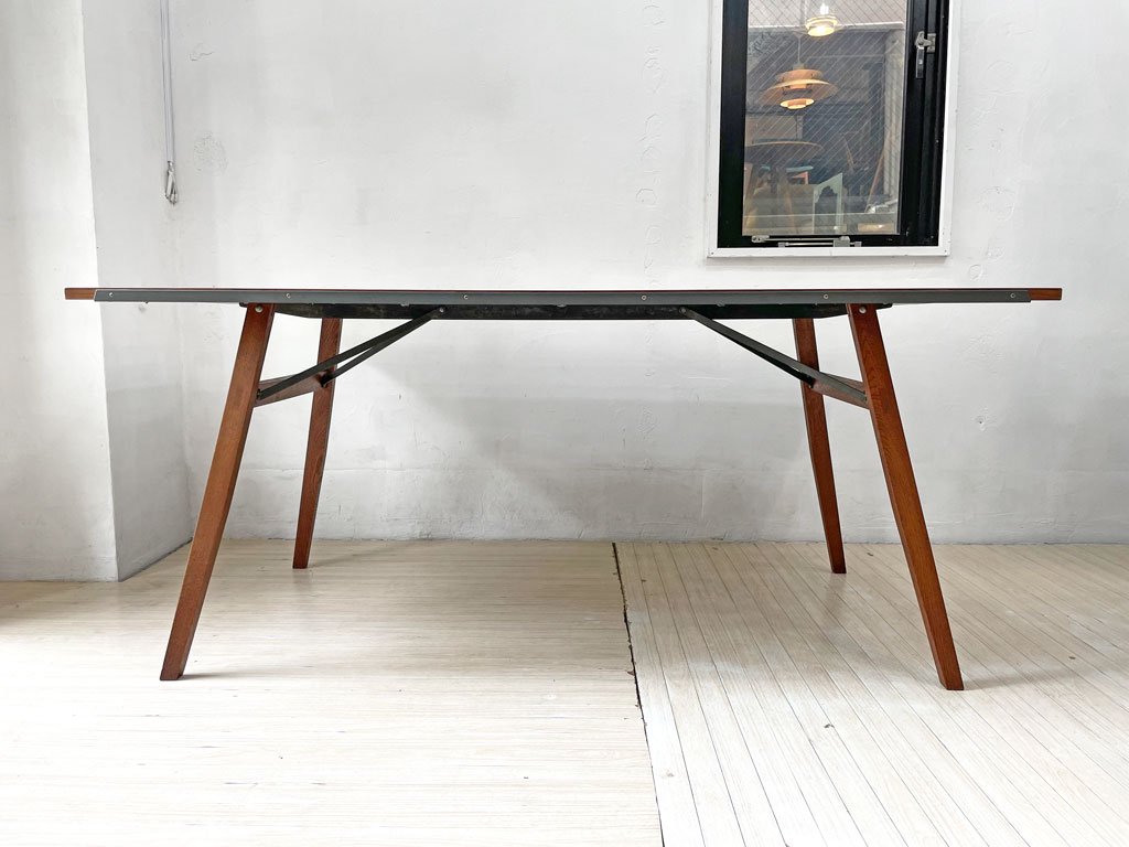 トラックファニチャー TRUCK FURNITURE スットテーブル SUTTO TABLE