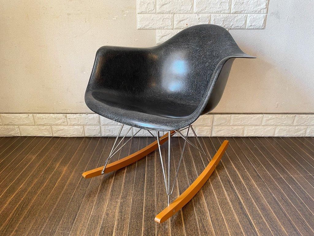 ハーマンミラー Herman Miller 現行FRP製 アームシェルチェア ブラック