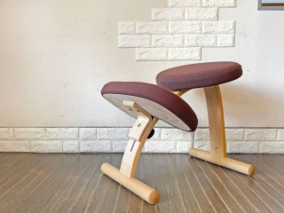サカモトハウス Sakamoto house バランスイージー Balance Easy バランスチェア 学習椅子 替えカバー付き 姿勢矯正 ノルウェー  ◎