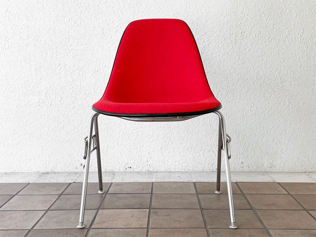 ハーマンミラー Herman Miller M.F.S製 サイドシェルチェア アプホルスター ホップサック Hopsak レッド スタッキングベース  イームズ 現状品 ◇ - TOKYO RECYCLE imption | 東京・世田谷のリサイクルショップ デザイナーズ・北欧家具の販売・買取