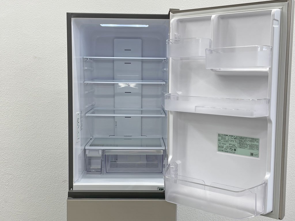 日立 HITACHI 3ドア ノンフロン冷凍冷蔵庫 シャンパンカラー R-V32NV 315L スリムタイプ 右開き 2020年製 庫内美品 〓