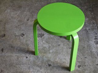 ƥå artek ġ60 Stool60 3ܵ 80ǯǰǥ DOVER STREET MARKET GINZA BY KLEIN DYTHAM  ̲ȶ 