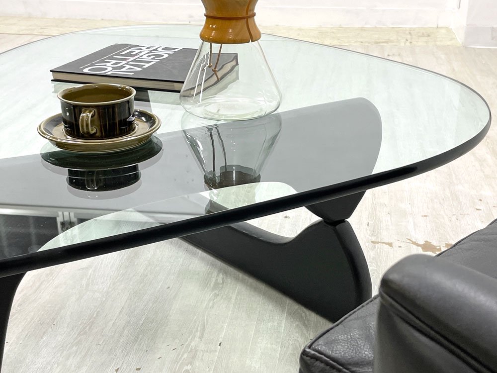 ヴィトラ vitra ノグチ コーヒーテーブル イサム・ノグチ ガラス天板厚 19mm デザイナーズ家具 名作 定価￥322,300- ●