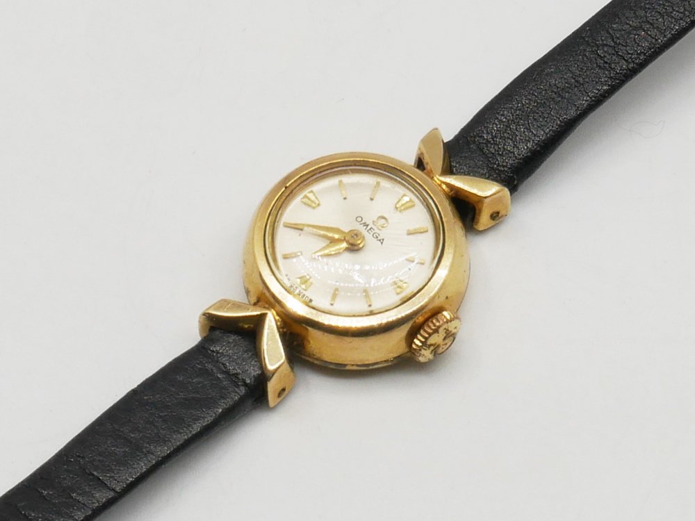 オメガ OMEGA 手巻き 腕時計 レディース 双葉ラグ 金メッキ オリジナル 