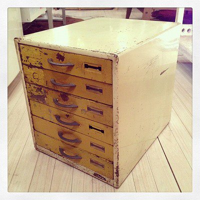  Vintage Steel Cabinet / ӥơ 륭ӥͥå